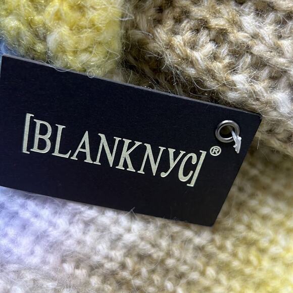 BLANKNYC NWT OMBRÉ MOHAIR SWEATER SIZE S - Picture 5 of 6
